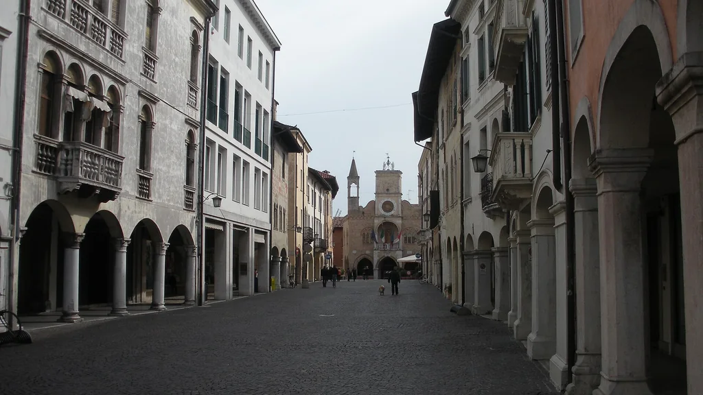 Centro di Pordenone durante i giorni di pordenonelegge